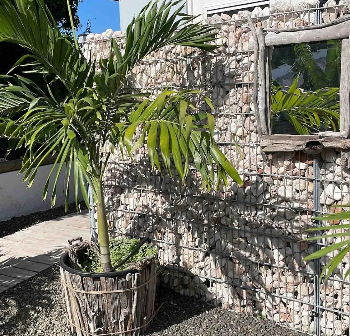 Boho Garden Breeze Relaxed Tropical Apartment Jan Thiel 0*,